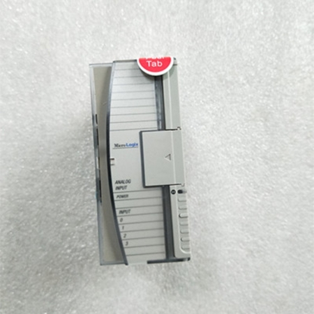 Allen Bradley 1762-OF4